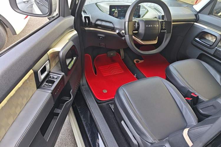 Used Baojun KiWi EV 2022 Artist Lite Edition Lithium Iron Phosphate Driver Seat
