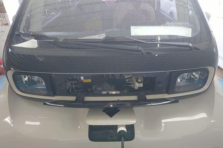 Used Baojun KiWi EV 2022 Designer Lite Edition Ternary Lithium Engine Bay