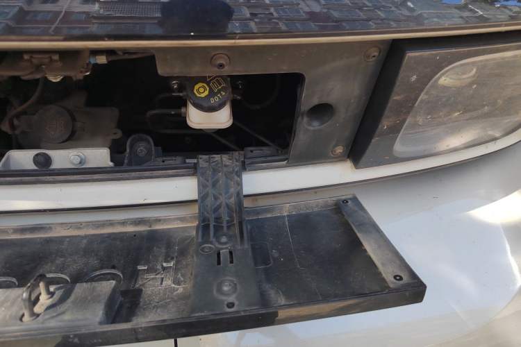 Used Baojun KiWi EV 2022 Artist Lite Edition Ternary Lithium Engine Bay Left