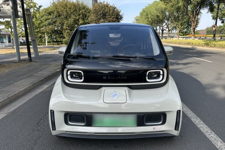 Used Baojun KiWi EV 2022 Artist Lite Edition Ternary Lithium Exterior 1