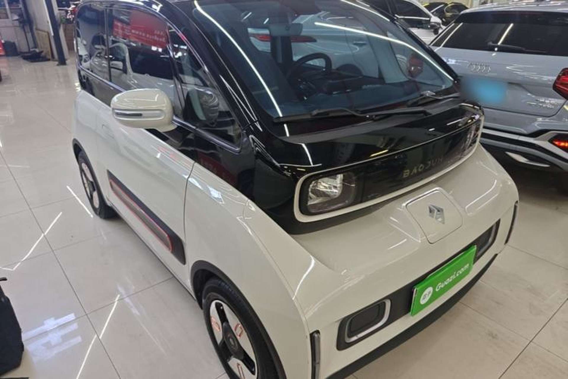 Used Baojun KiWi EV 2022 Artist Lite Edition Ternary Lithium Exterior 1