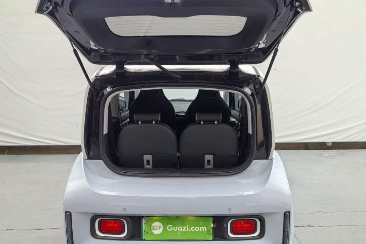 Used Baojun KiWi EV 2022 Artist Lite Edition Ternary Lithium Exterior 14