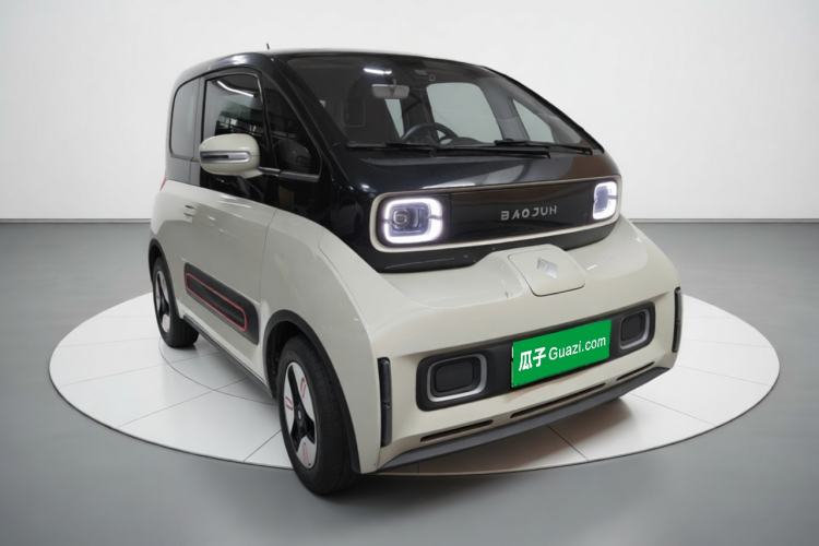 Used Baojun KiWi EV 2022 Artist Lite Edition Ternary Lithium Exterior 2