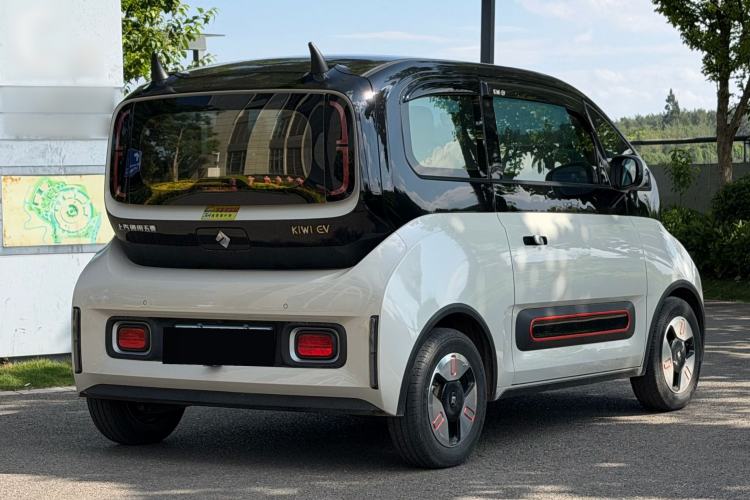 Used Baojun KiWi EV 2022 Artist Lite Edition Ternary Lithium Exterior 4