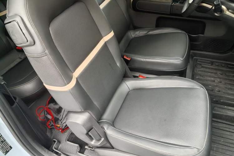 Used Baojun KiWi EV 2022 Artist Lite Edition Ternary Lithium Exterior 5