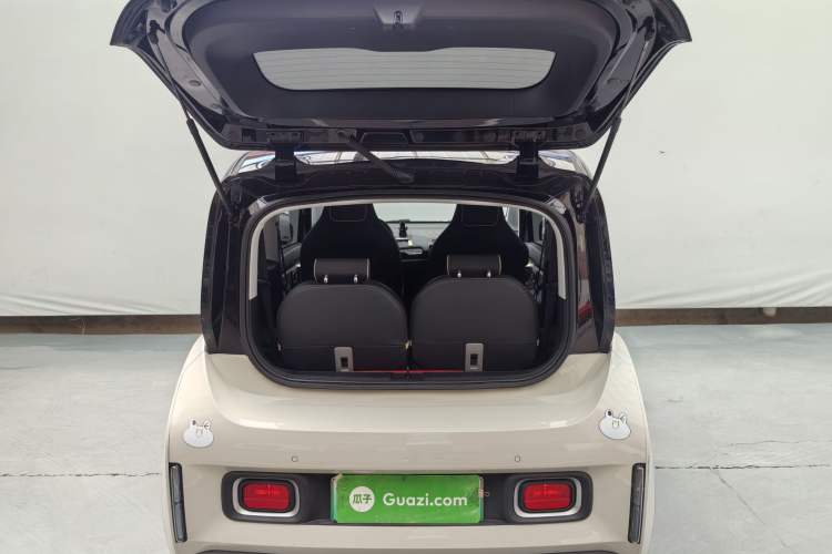 Used Baojun KiWi EV 2022 Artist Lite Edition Lithium Iron Phosphate Exterior 5