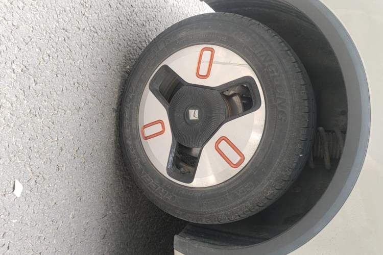Used Baojun KiWi EV 2022 Artist Lite Edition Ternary Lithium Exterior 5