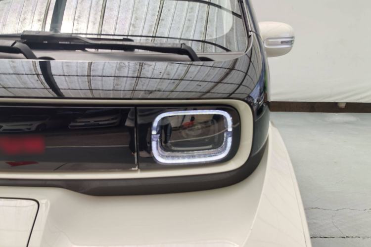 Used Baojun KiWi EV 2022 Artist Lite Edition Lithium Iron Phosphate Exterior 7