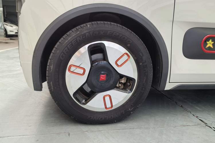 Used Baojun KiWi EV 2022 Artist Lite Edition Lithium Iron Phosphate Exterior 9