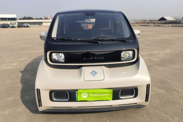 Used Baojun KiWi EV 2022 Designer Lite Edition Ternary Lithium Front