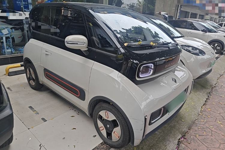 Used Baojun KiWi EV 2022 Artist Lite Edition Ternary Lithium Front Right 45 Deg