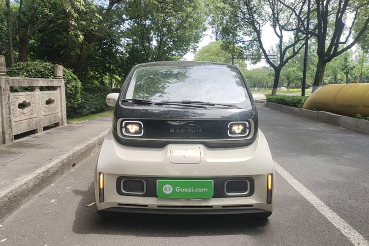Used Baojun KiWi EV 2022 Artist Lite Edition Ternary Lithium Front