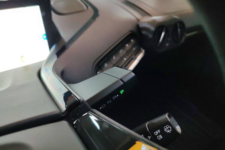 Used Baojun KiWi EV 2022 Artist Lite Edition Ternary Lithium Gear Lever