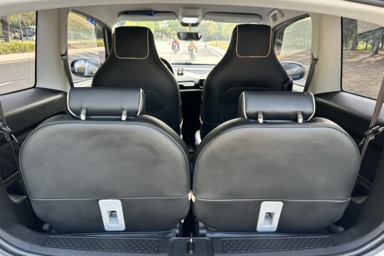 Used Baojun KiWi EV 2022 Artist Lite Edition Ternary Lithium Interior 3