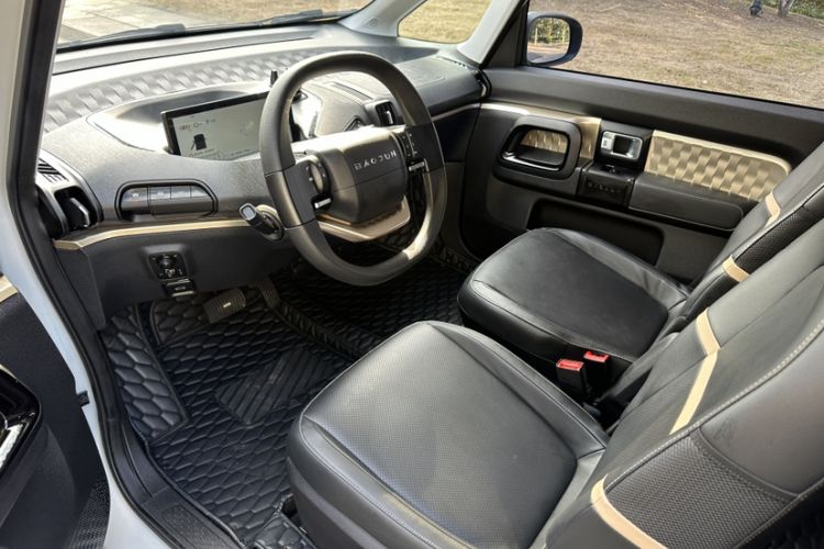 Used Baojun KiWi EV 2022 Artist Lite Edition Ternary Lithium Interior 4