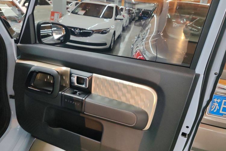 Used Baojun KiWi EV 2022 Artist Lite Edition Ternary Lithium Interior 6