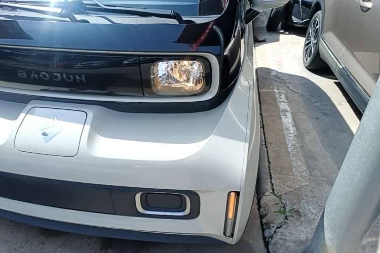 Used Baojun KiWi EV 2022 Designer Lite Edition Ternary Lithium Left Front Headlight