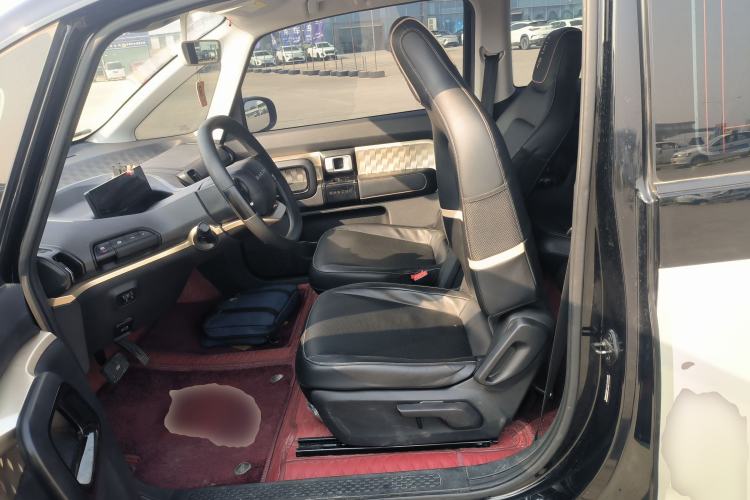 Used Baojun KiWi EV 2022 Designer Lite Edition Ternary Lithium Left Front Seat
