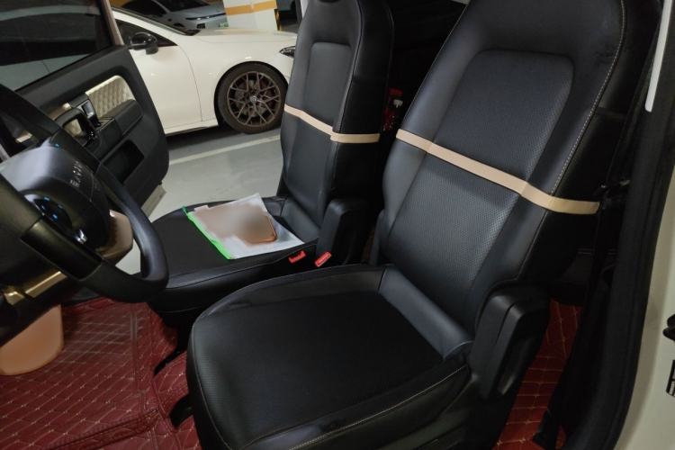 Used Baojun KiWi EV 2022 Artist Lite Edition Ternary Lithium Left Front Seat