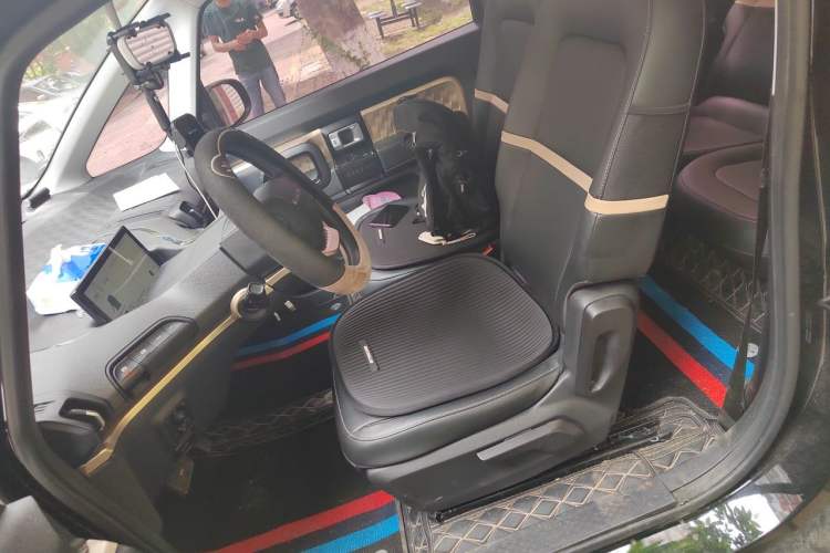 Used Baojun KiWi EV 2022 Artist Lite Edition Ternary Lithium Left Front Seat