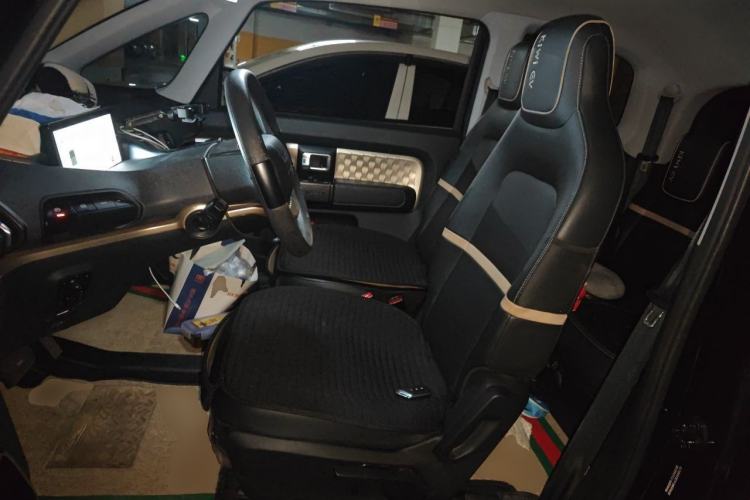 Used Baojun KiWi EV 2022 Artist Lite Edition Ternary Lithium Left Front Seat