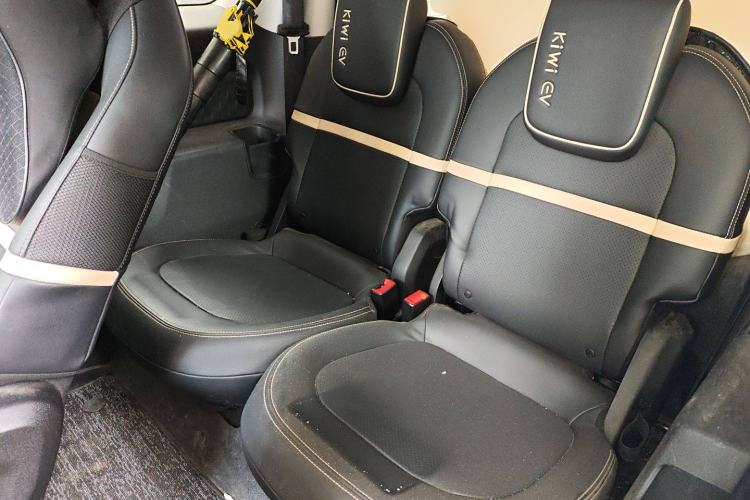 Used Baojun KiWi EV 2022 Artist Lite Edition Lithium Iron Phosphate Left Rear Seat