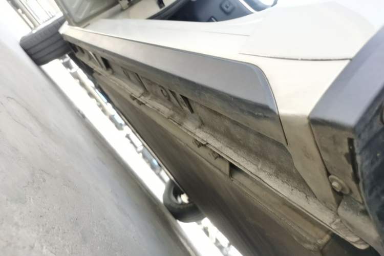 Used Baojun KiWi EV 2022 Designer Lite Edition Lithium Iron Phosphate Left Side Sill
