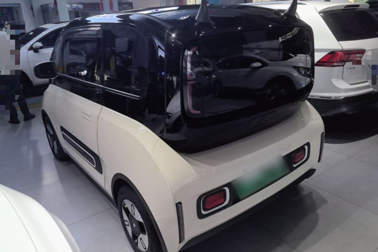 Used Baojun KiWi EV 2022 Designer Lite Edition Lithium Iron Phosphate Rear Left 45 Deg