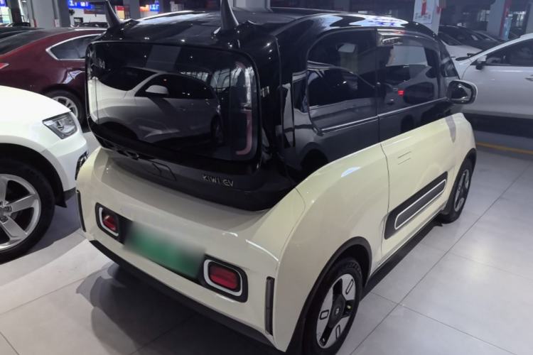 Used Baojun KiWi EV 2022 Designer Lite Edition Lithium Iron Phosphate Rear Right 45 Deg