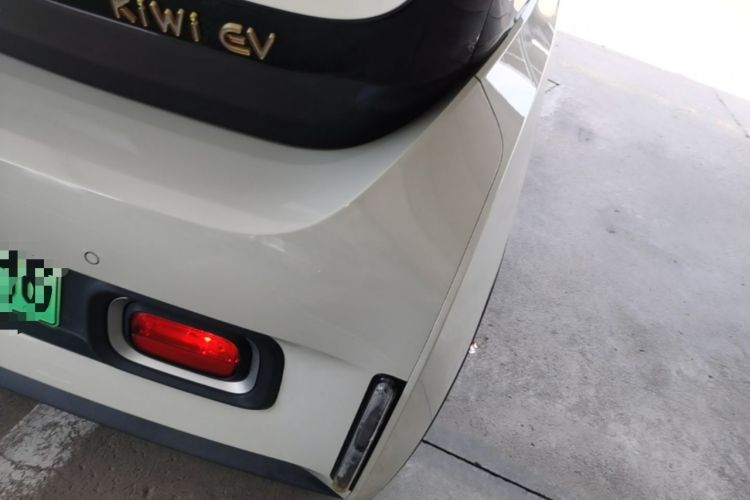 Used Baojun KiWi EV 2022 Designer Lite Edition Lithium Iron Phosphate Right Rear Taillight