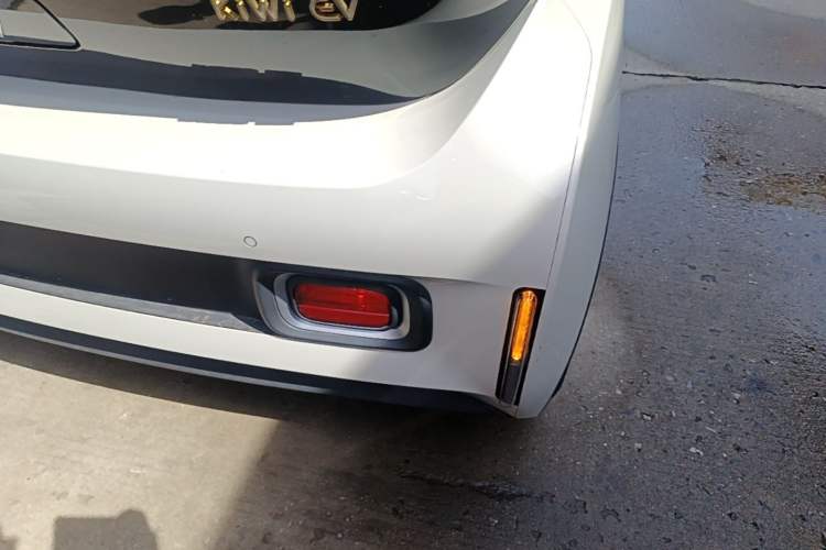 Used Baojun KiWi EV 2022 Designer Lite Edition Ternary Lithium Right Rear Taillight