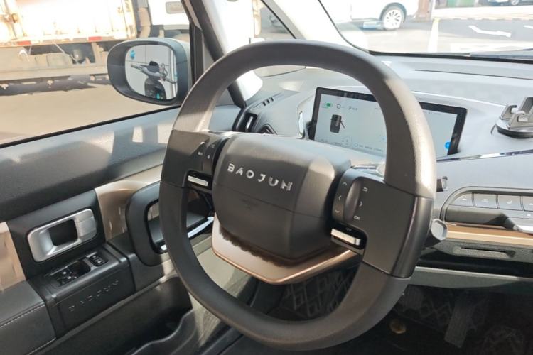 Used Baojun KiWi EV 2022 Designer Lite Edition Ternary Lithium Steering Wheel