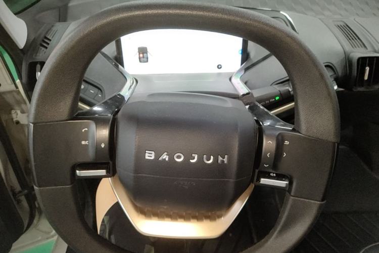 Used Baojun KiWi EV 2022 Designer Lite Edition Lithium Iron Phosphate Steering Wheel