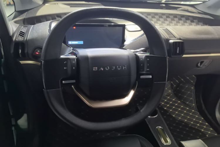 Used Baojun KiWi EV 2022 Designer Lite Edition Lithium Iron Phosphate Steering Wheel
