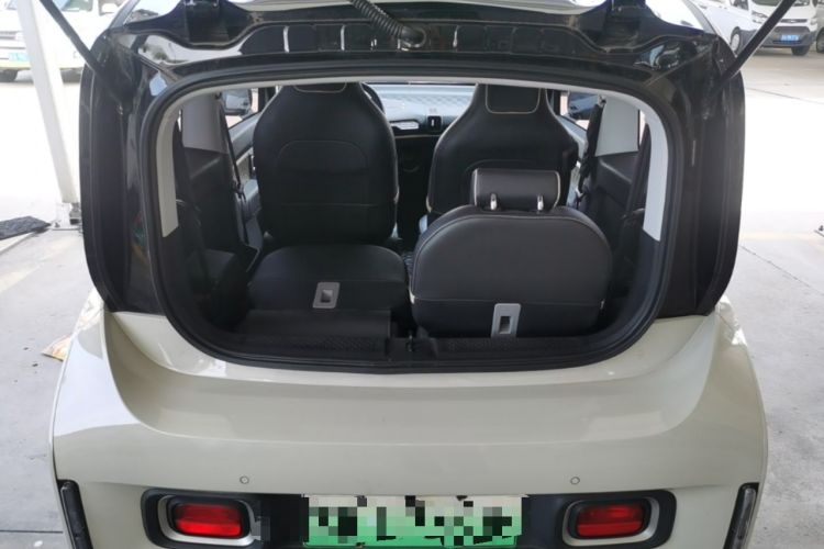 Used Baojun KiWi EV 2022 Designer Lite Edition Lithium Iron Phosphate Trunk