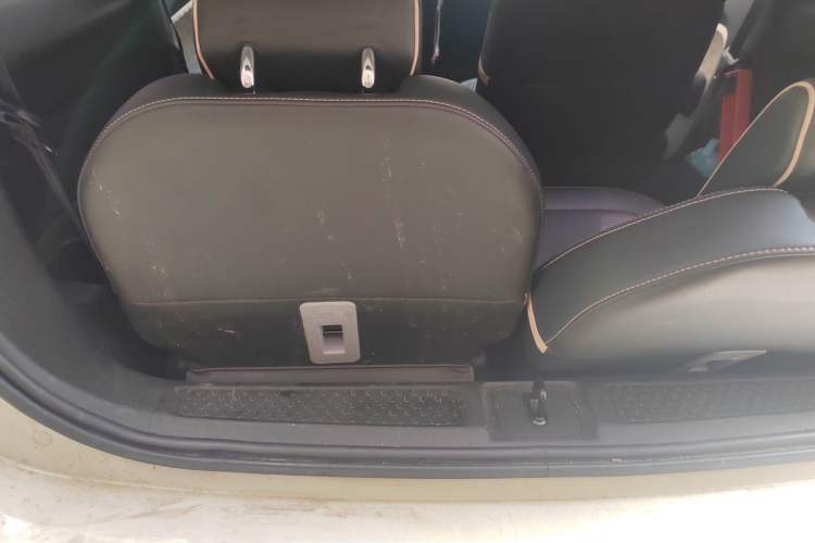 Used Baojun KiWi EV 2022 Artist Lite Edition Ternary Lithium Trunk