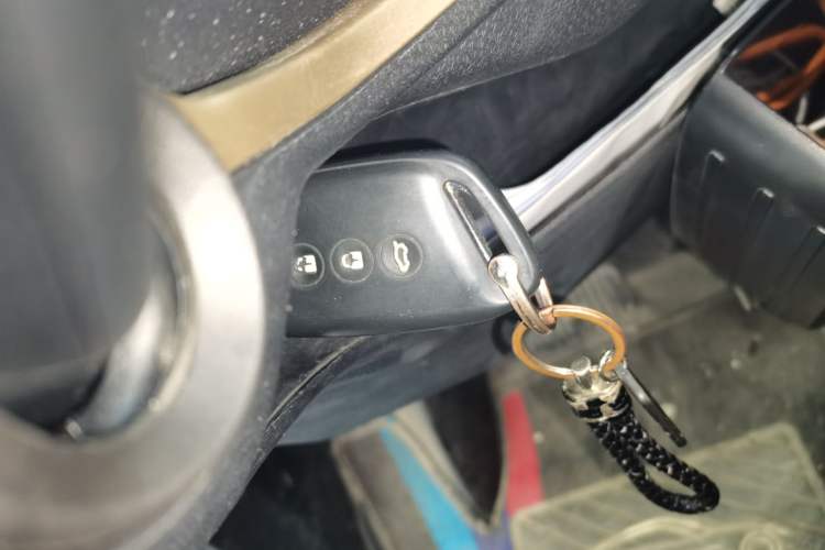 Used Baojun KiWi EV 2022 Designer Lite Edition Lithium Iron Phosphate Vehicle Key