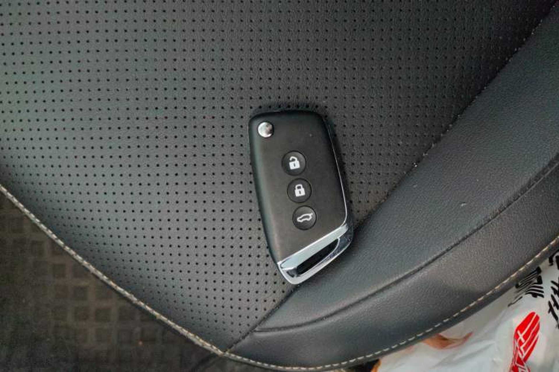 Used Baojun KiWi EV 2022 Designer Lite Edition Ternary Lithium Vehicle Key