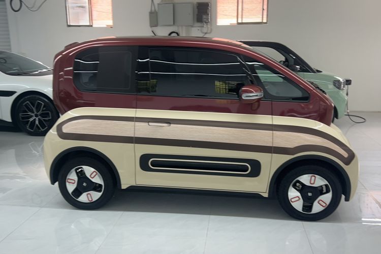 Used Baojun KiWi EV 2022 Artist Lite Edition Ternary Lithium Exterior 11
