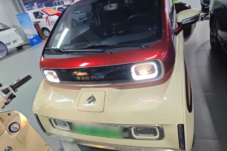 Used Baojun KiWi EV 2022 Designer Lite Edition Ternary Lithium Front