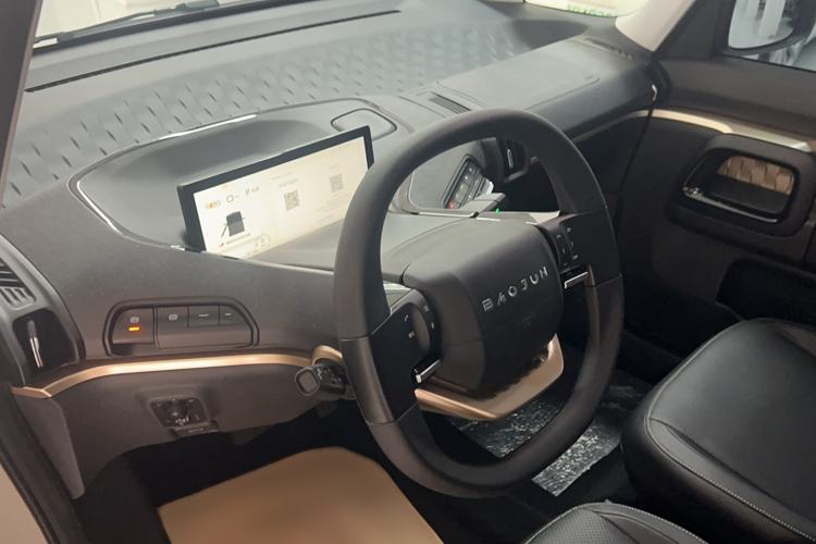 Used Baojun KiWi EV 2022 Artist Lite Edition Ternary Lithium Interior 11
