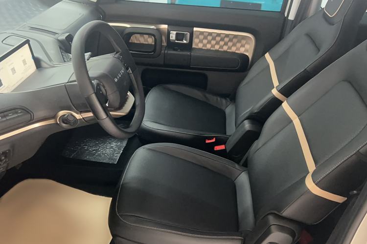 Used Baojun KiWi EV 2022 Artist Lite Edition Ternary Lithium Interior 12