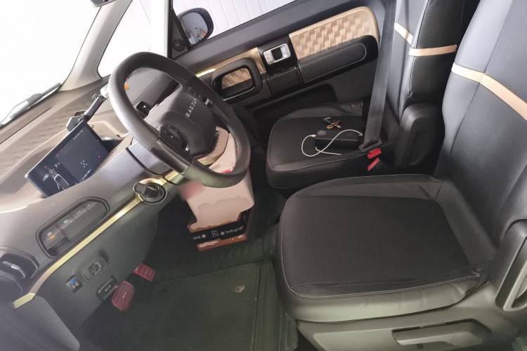 Used Baojun KiWi EV 2022 Designer Lite Edition Lithium Iron Phosphate Left Front Seat