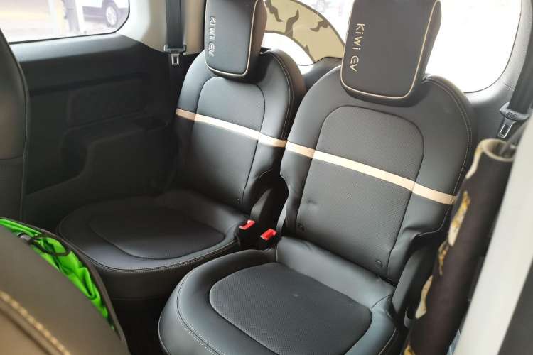 Used Baojun KiWi EV 2022 Designer Lite Edition Ternary Lithium Left Rear Seat