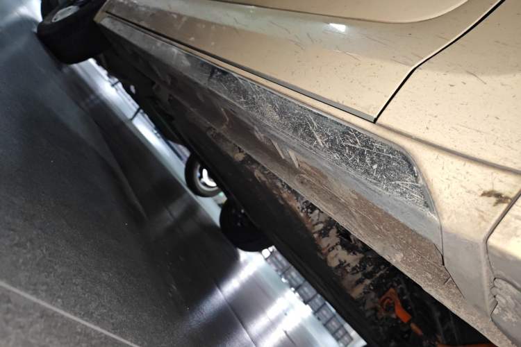 Used Baojun KiWi EV 2022 Designer Lite Edition Ternary Lithium Left Side Sill