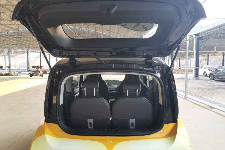 Used Baojun KiWi EV 2022 Designer Lite Edition Ternary Lithium Trunk