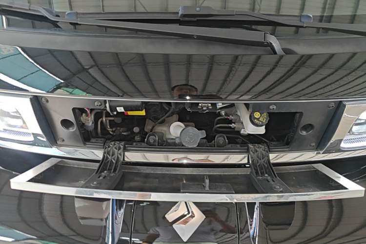 Used Baojun KiWi EV 2023 Smart Luxury Edition Lithium Iron Phosphate Engine Bay