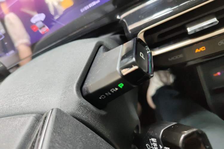 Used Baojun KiWi EV 2023 DJI Edition Lithium Iron Phosphate Gear Lever