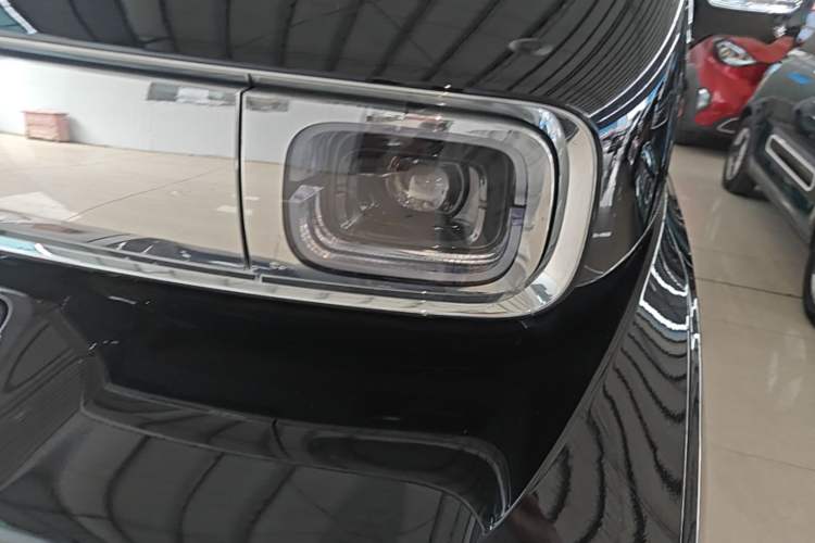 Used Baojun KiWi EV 2023 Smart Luxury Edition Lithium Iron Phosphate Left Front Headlight