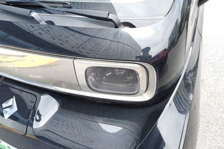 Used Baojun KiWi EV 2023 DJI Edition Lithium Iron Phosphate Left Front Headlight